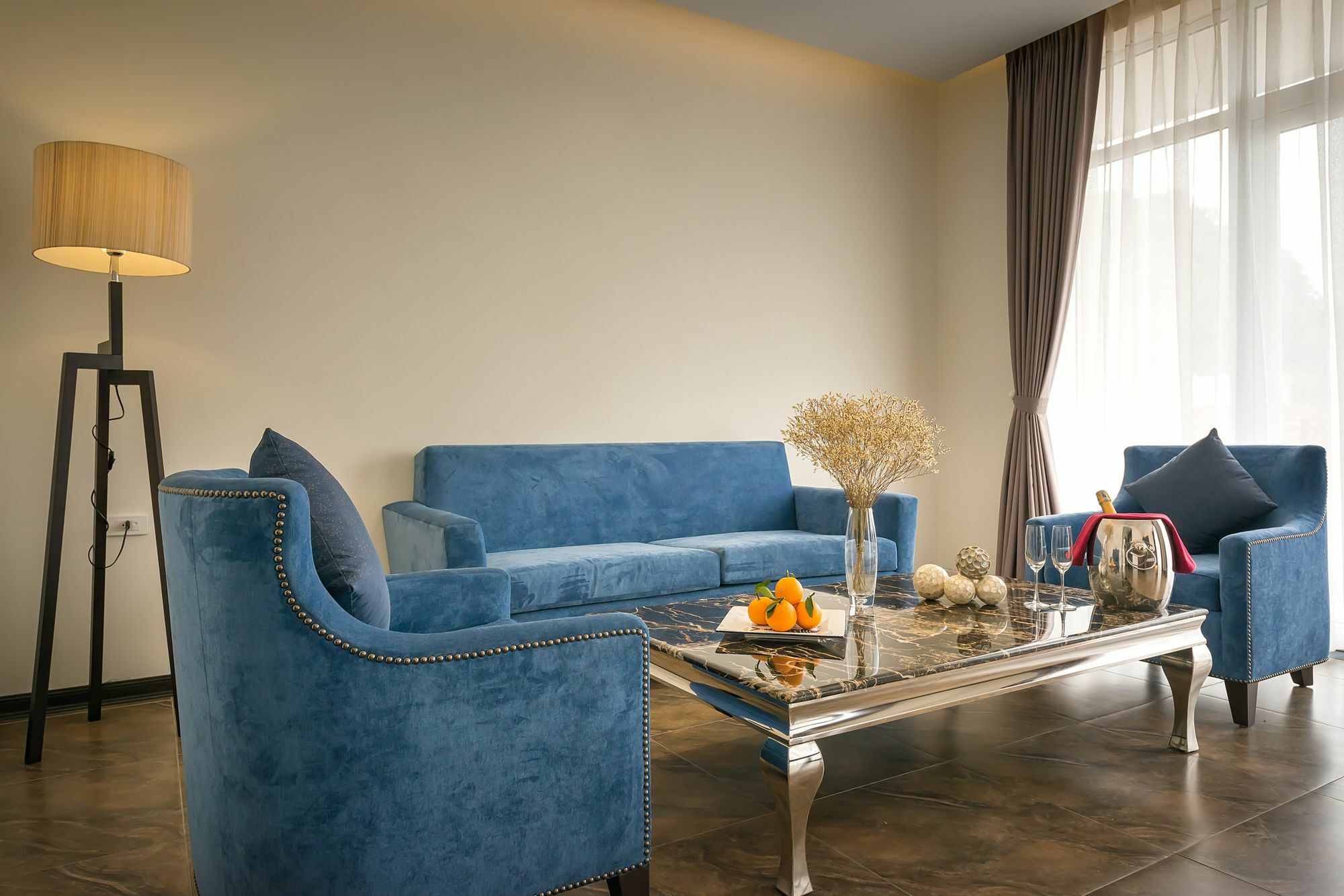 Tuần Châu Hà Nội Khách sạn Hà Nội